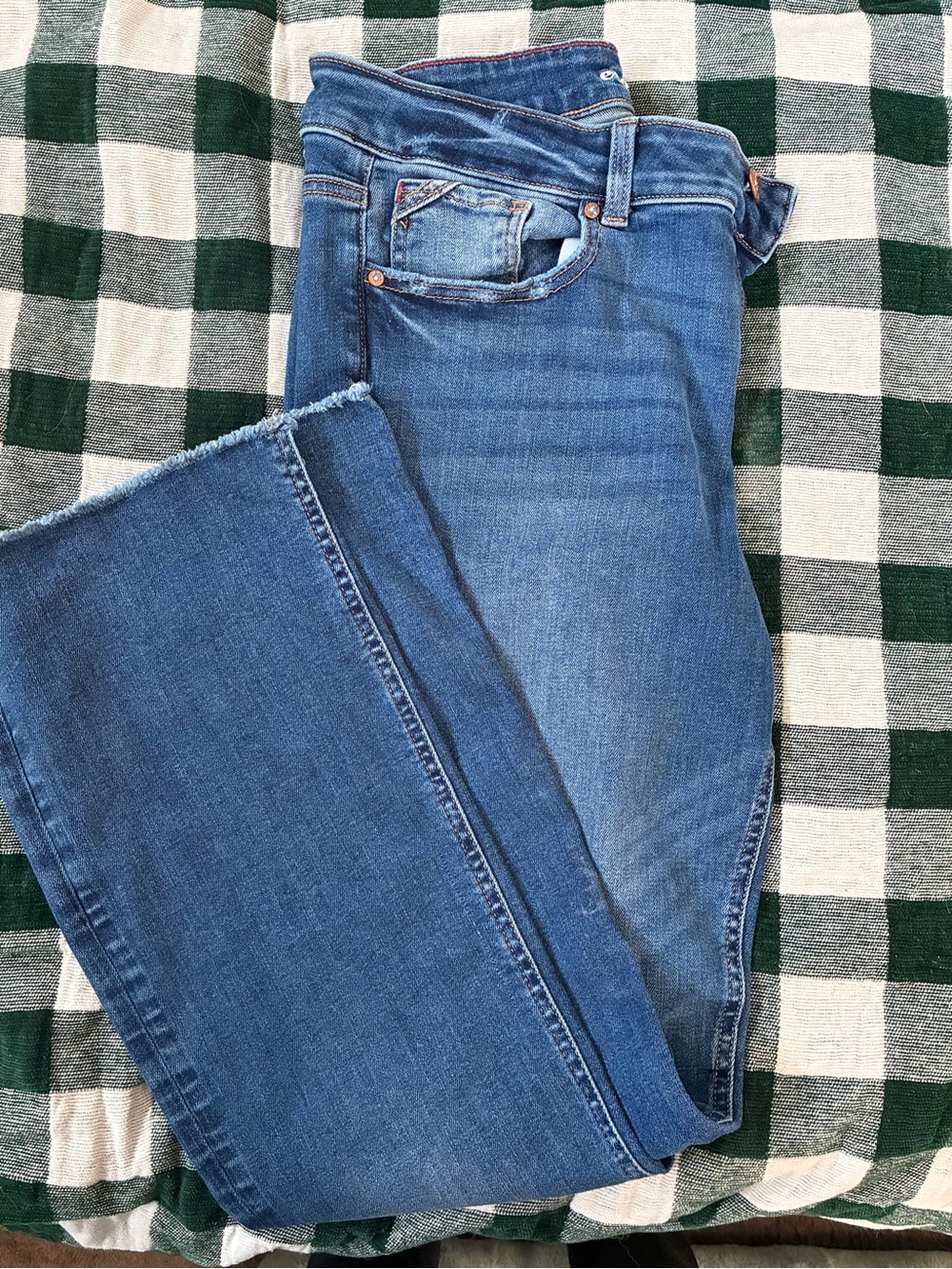 Women’s Boot Cut Jeans in Medium Blue